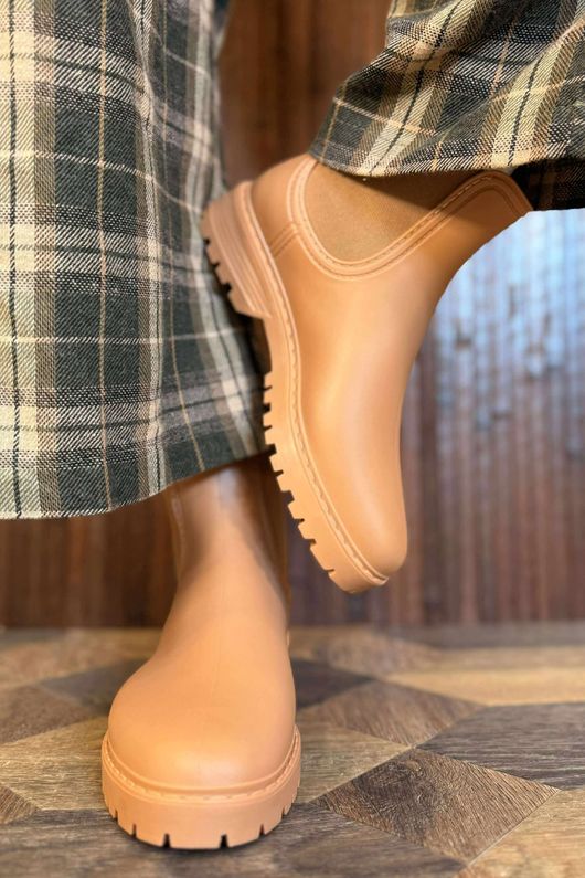 Highland Rain Boot Nude